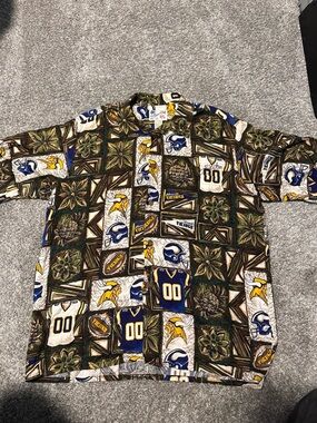 NFL Hawaiian Shirt Men’s XL Minnesota Vikings